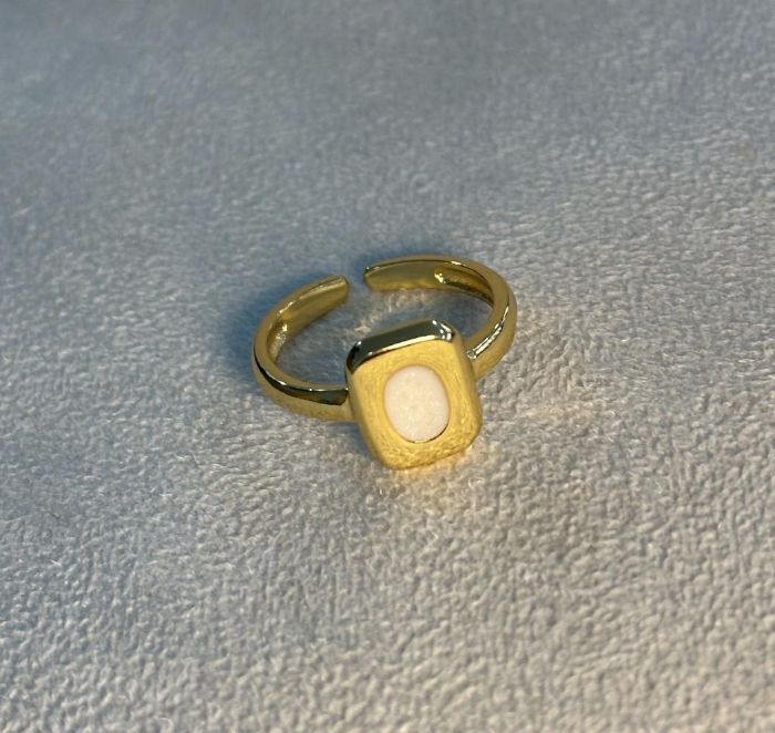 Anel Ajustável Retângular Madre Pérola — banho de ouro 18k, Heali Semijoias