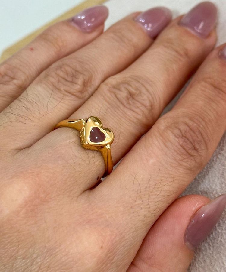Anel Ajustável Coração Bordô — banho de ouro 18k, Heali Semijoias