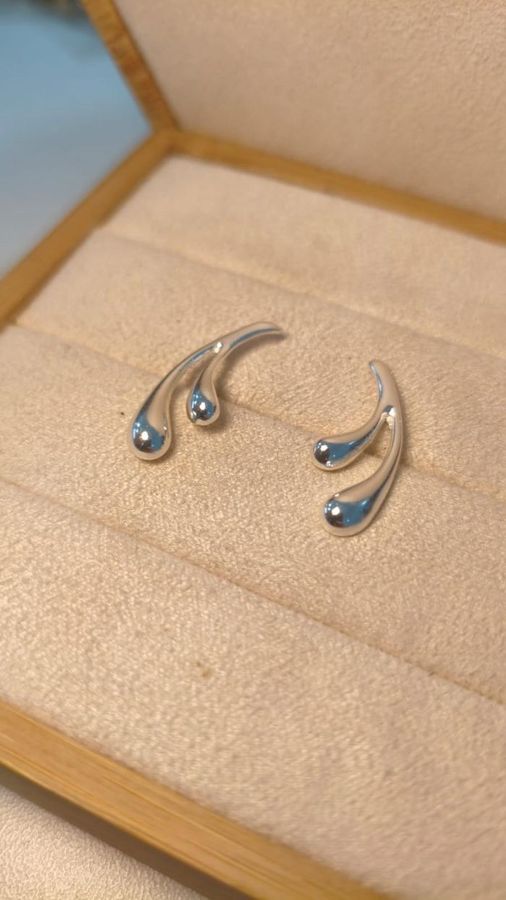 Brinco Ear Hook - Duas Gotas Lino Prata — banho de prata, Heali Semijoias
