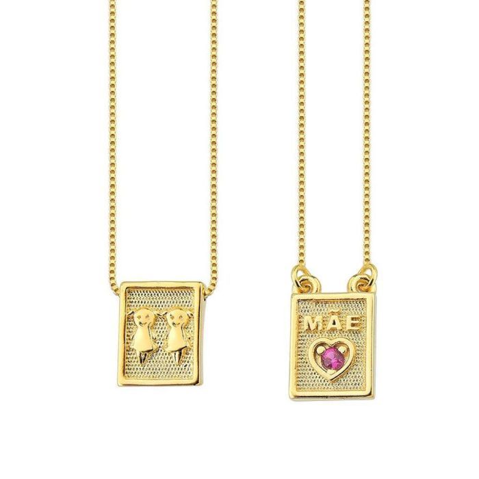 Escapulário Mãe Com Duas Meninas Banho Ouro — banho de ouro 18k, Heali Semijoias