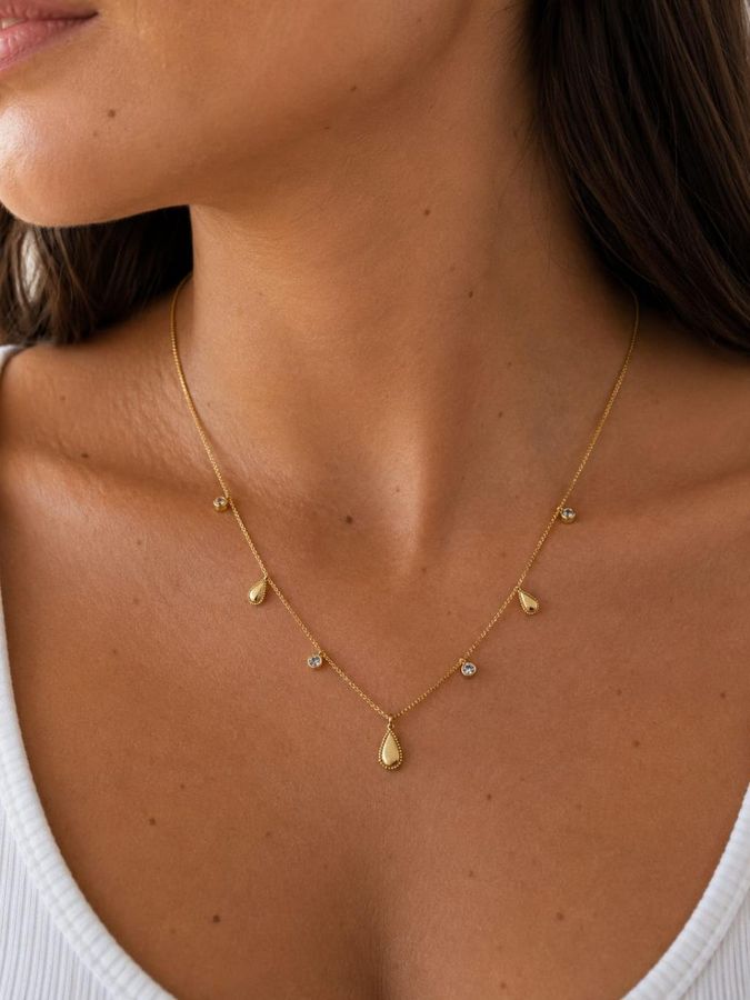 Colar 3 Gostas 4 Zircônias Dourado — banho de ouro 18k, Heali Semijoias