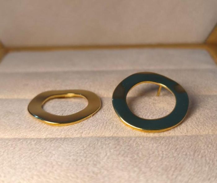 Brinco Aro Liso Banho Ouro — banho de ouro 18k, Heali Semijoias