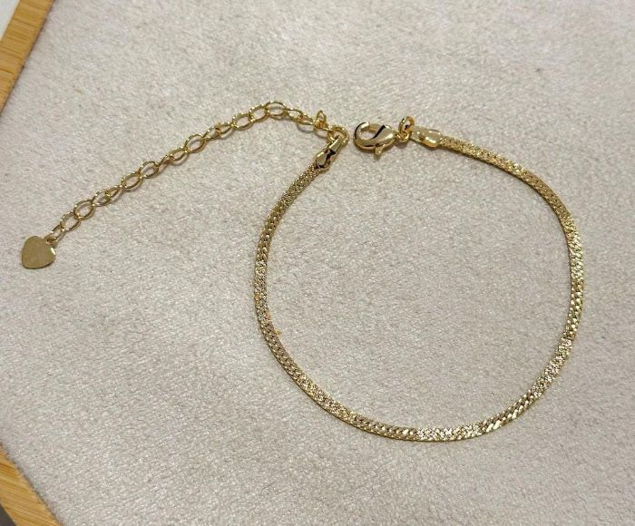 Pulseira Fita Fina Iluminada Dourada — banho de paládio, Heali Semijoias